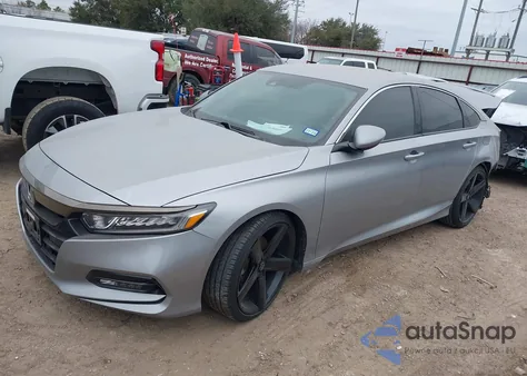 2018 Honda Accord Sport z USA, uszkodzony, nr VIN 1HGCV1F37JA014657